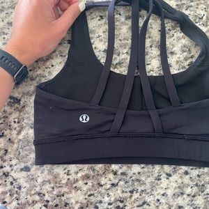 Lululemon sports bra! Size 4!